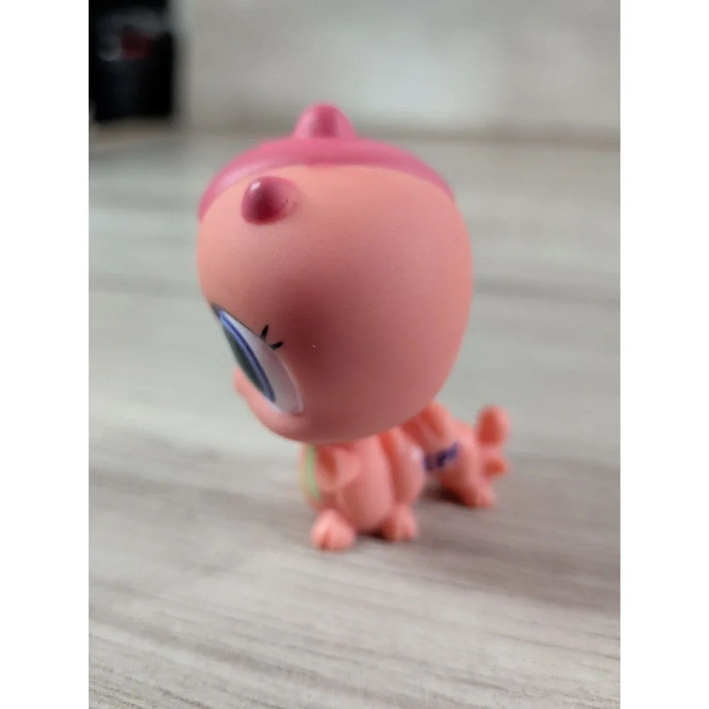 CATERPILLAR #1993 - Authentic Littlest Pet Shop - Hasbro LPS